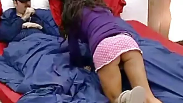 پورنو بدون ثبت نام  مربی و سه تصاویر زنان سکسی دختر آزار دهنده