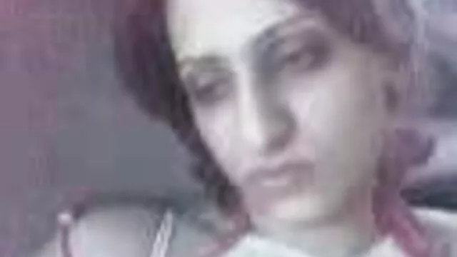 پورنو بدون ثبت نام  بلوند موجود در استودیو دی جی را خوشحال می کند عکس سکس زنان کون گنده