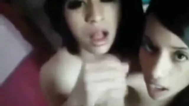 پورنو بدون ثبت نام  یک بوسه سبزه جالب تصاویر سکسی از زنان باردار